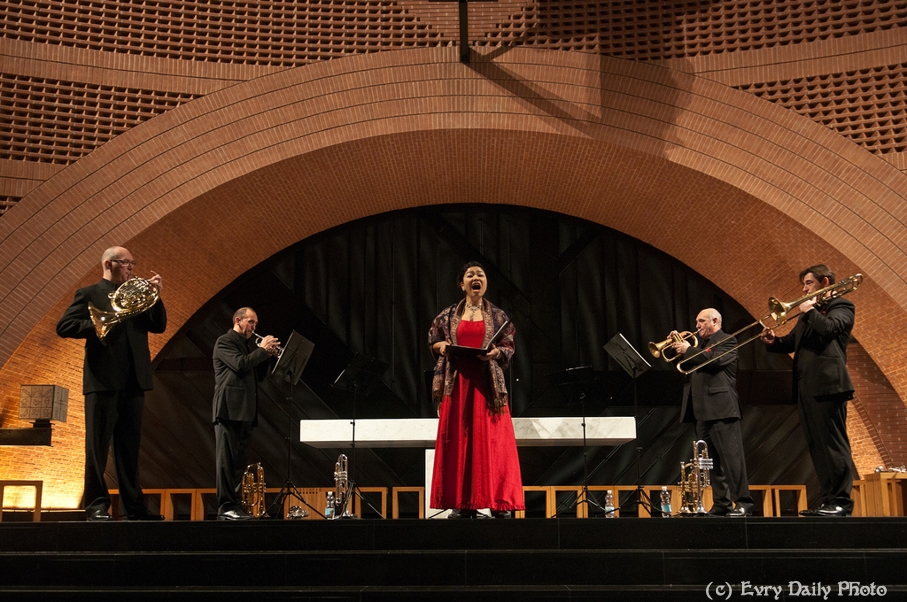 Evry Daily Photo - Concert a la Cathedrale Evry - de Bach a Gershwin - Quintette Magnifica et Shigeto Hata - large - 5253979654.jpg